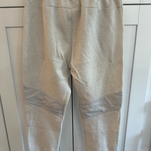 Nike Fleece Joggers - Picture 2 of 4